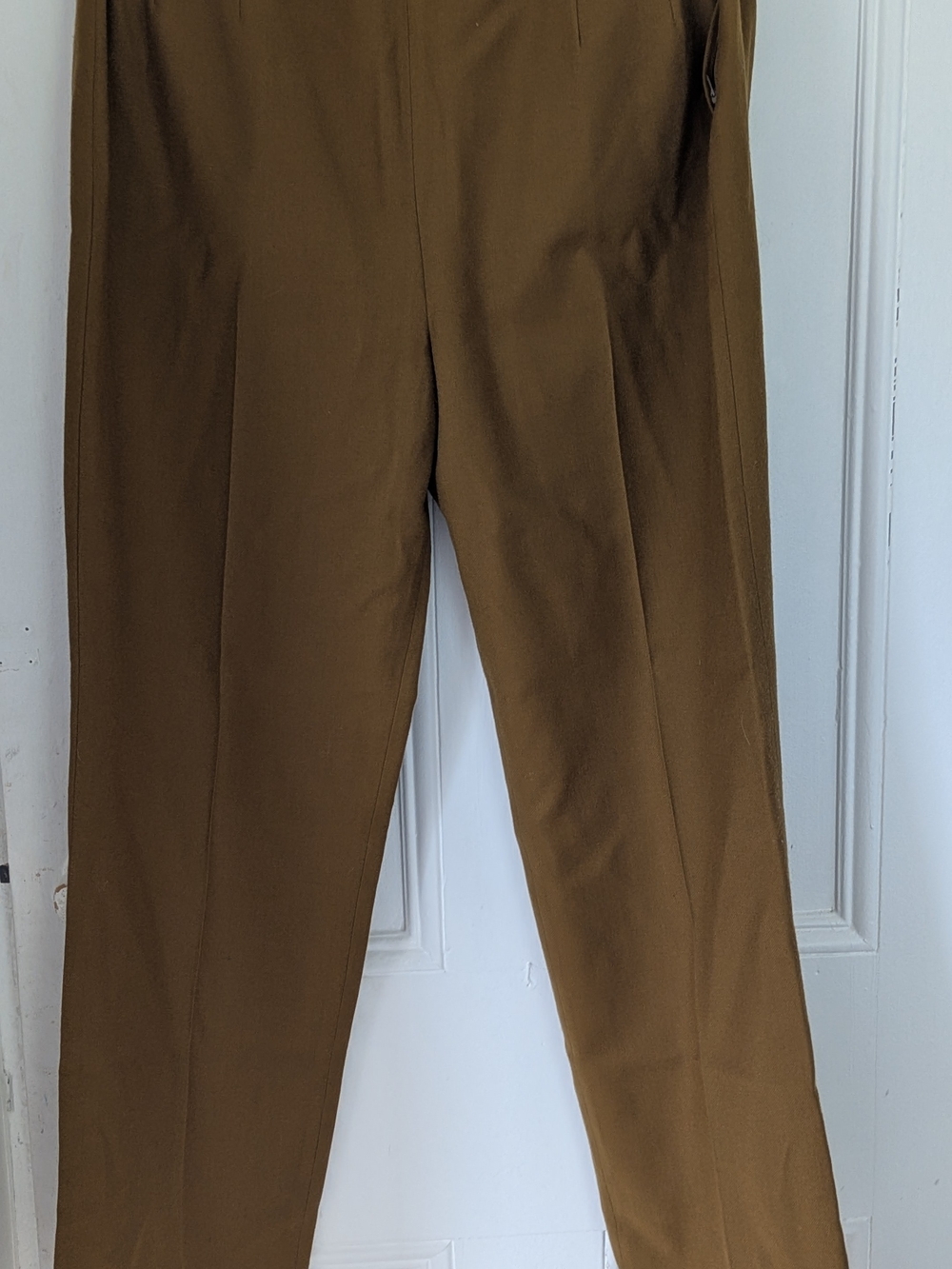 Vintage Womens Pleated Wool Dress pants in Mustard Brown - Tailored Straight Fit